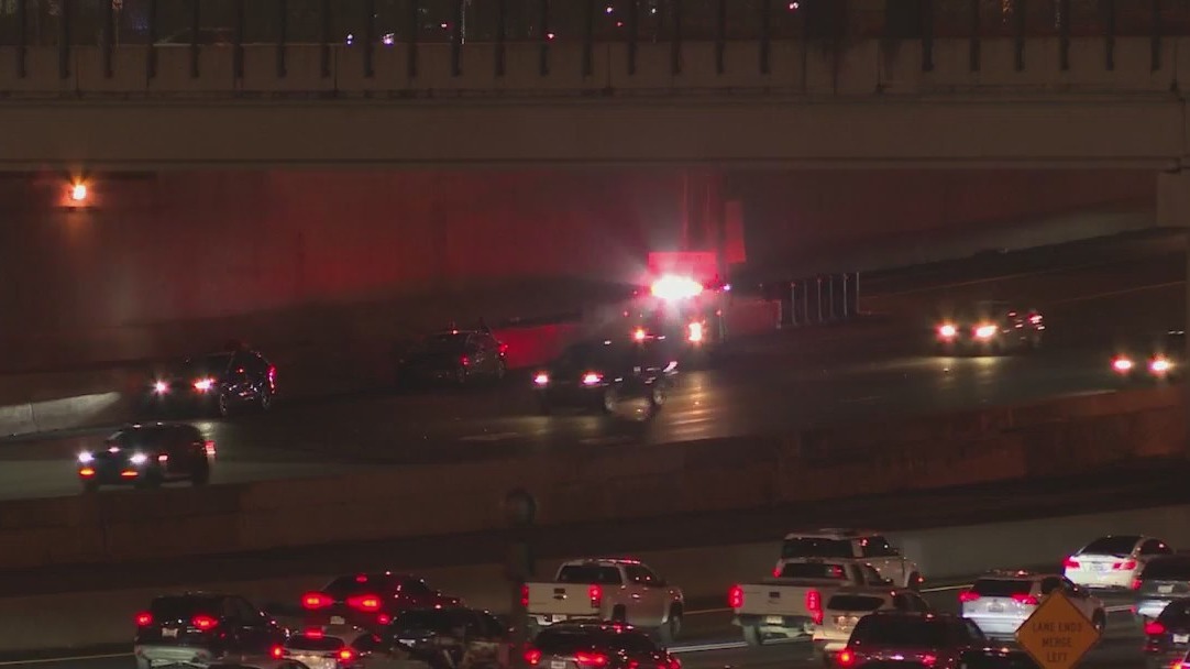 Car crash deaths outpace murders, new report shows