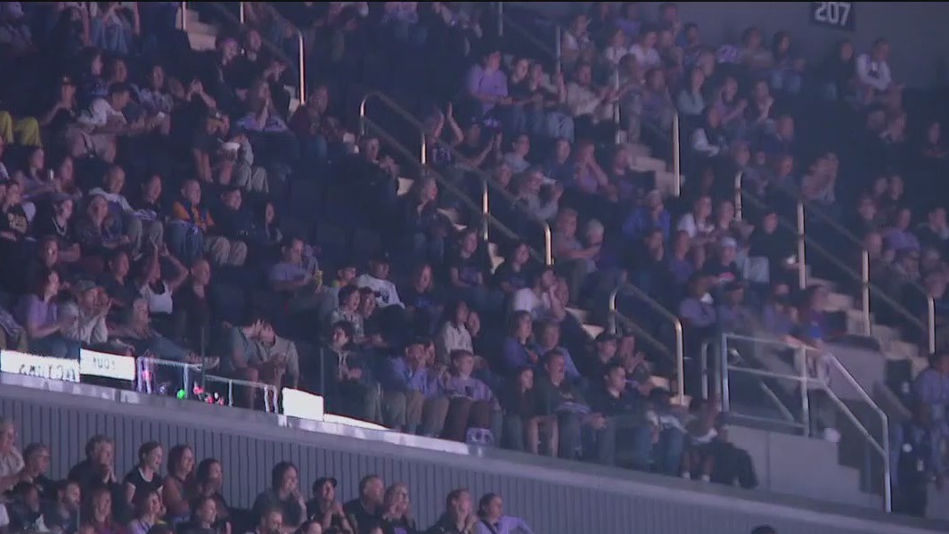 Golden State Valkyries and fans push for the playoffs