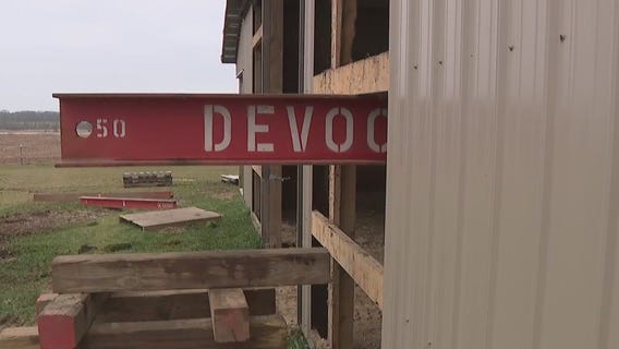 Crews gear up to move structures from Port Washington land