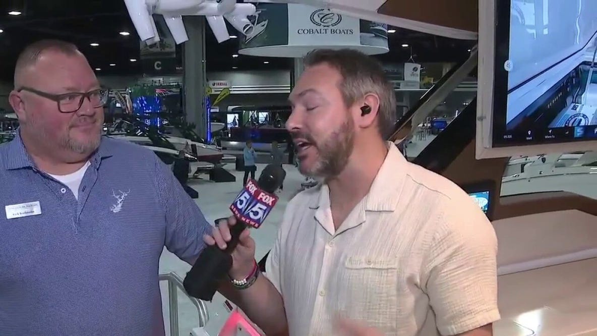 Summer vacation planning at the annual Atlanta Boat Show