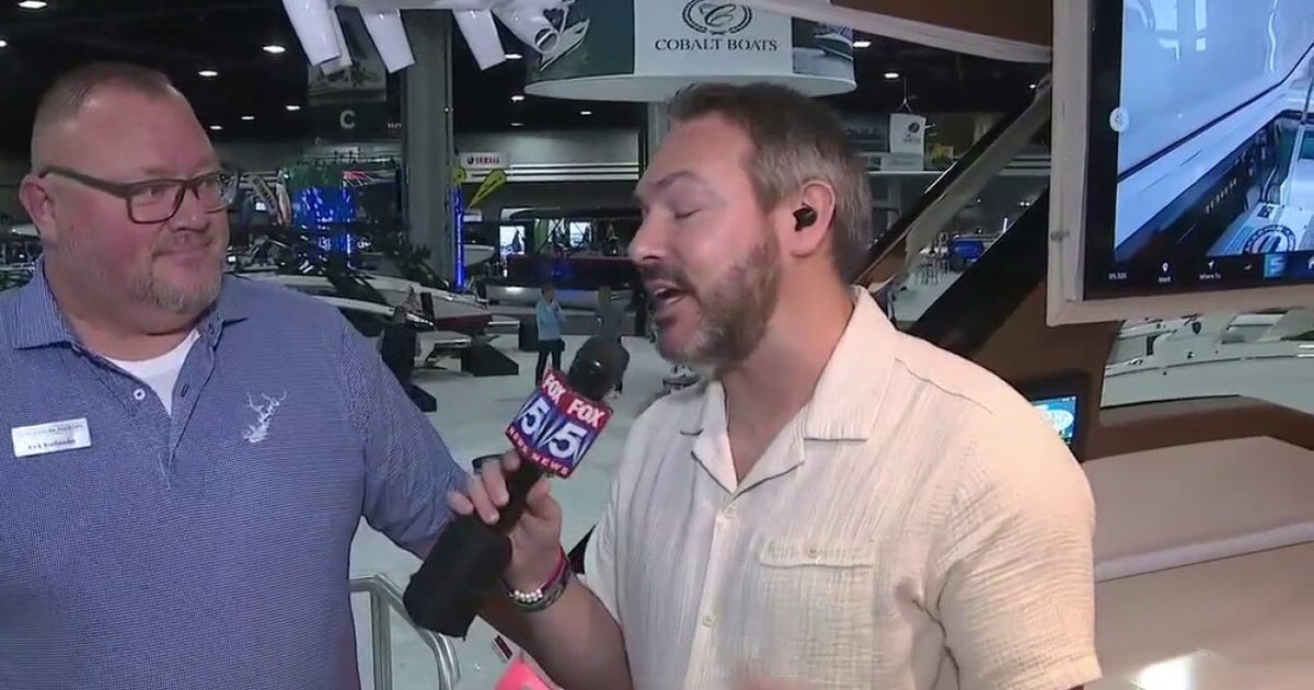 Summer vacation planning at the annual Atlanta Boat Show