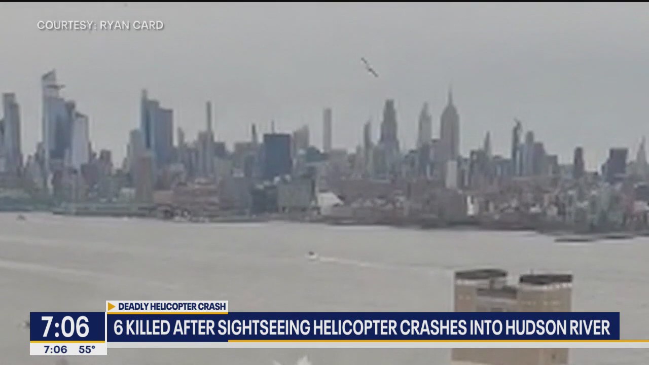 6 killed after sightseeing helicopter crashed in NY