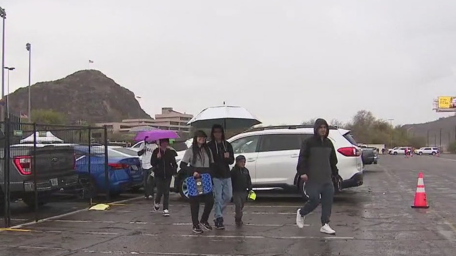Event season in Tempe carries on despite rain