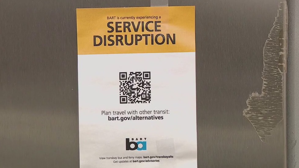 Power problem delays BART service