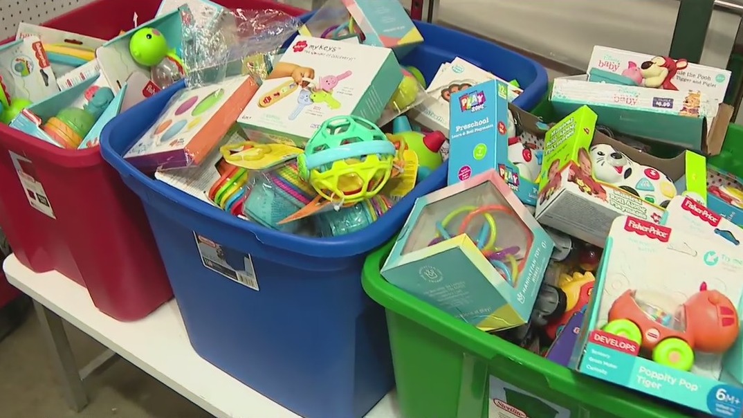 Arizona Helping Hands in need of donations for holiday toy drive