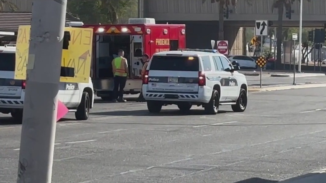 Bicyclist injured in crash with police vehicle | FOX 10 Phoenix
