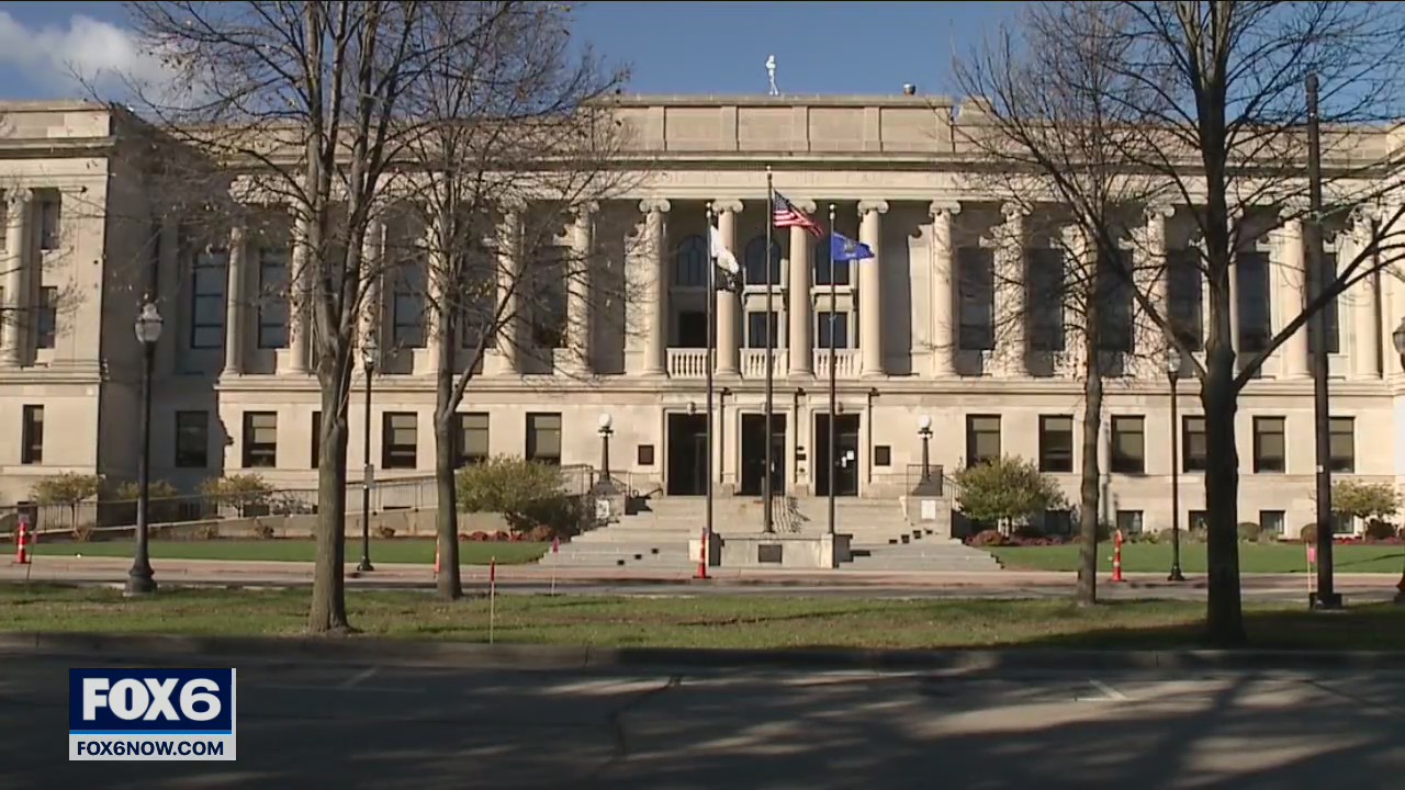 Kyle Rittenhouse trial: Jury selection begins Monday