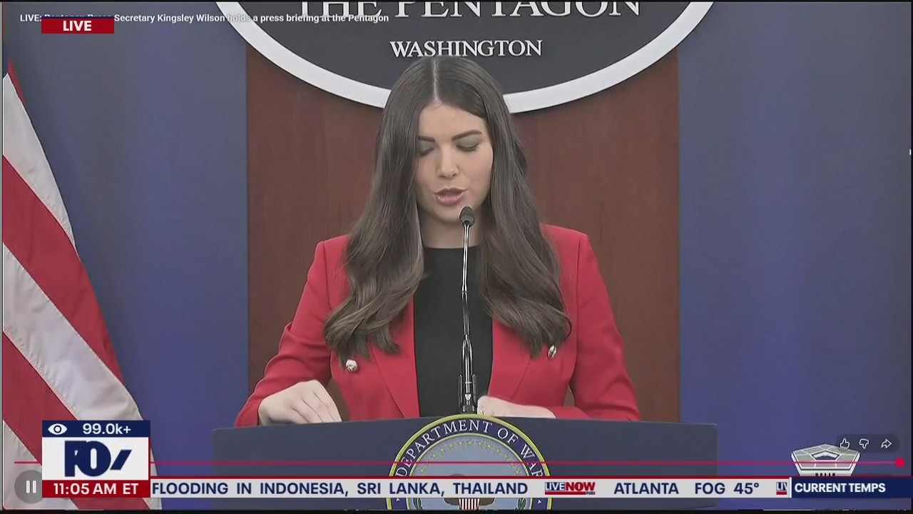 Pentagon holds rare press briefing