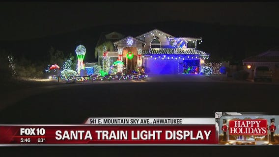 Santa train light display in Ahwatukee