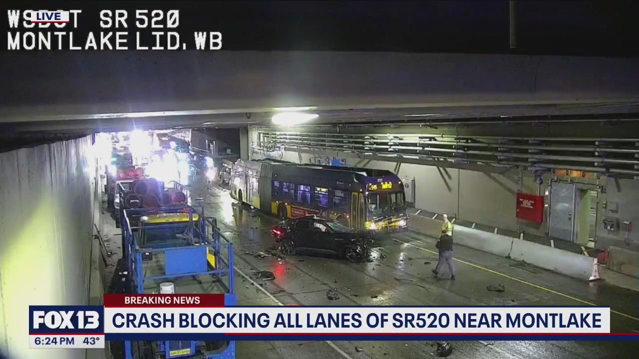 Crash blocks all lanes of SR-520 near Montlake | FOX 13 Seattle