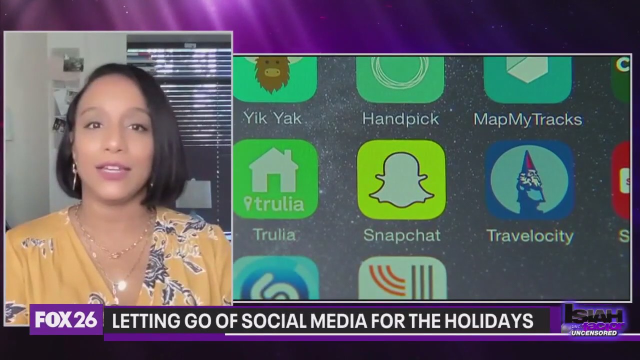Dropping social media during the holidays