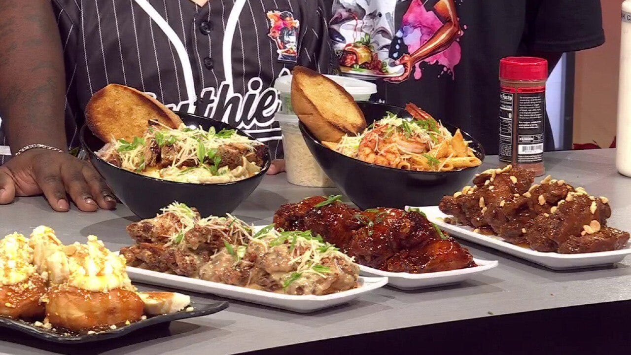 Ruthie's food trailer's menu options