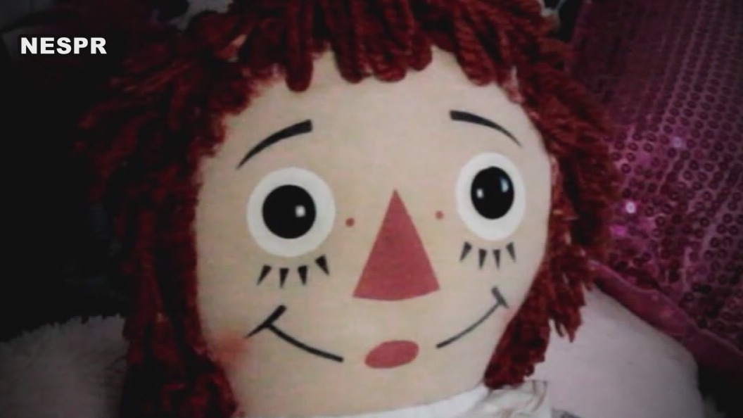 Comedian Matt Rife buys haunted Annabelle doll and Warren Occult Museum | ChicagoNOW