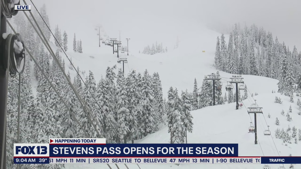 Stevens Pass opens for ski season