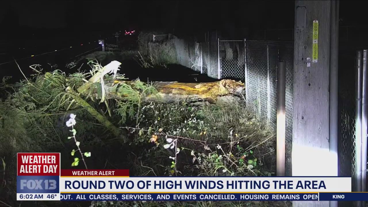 Another round of wind hits WA