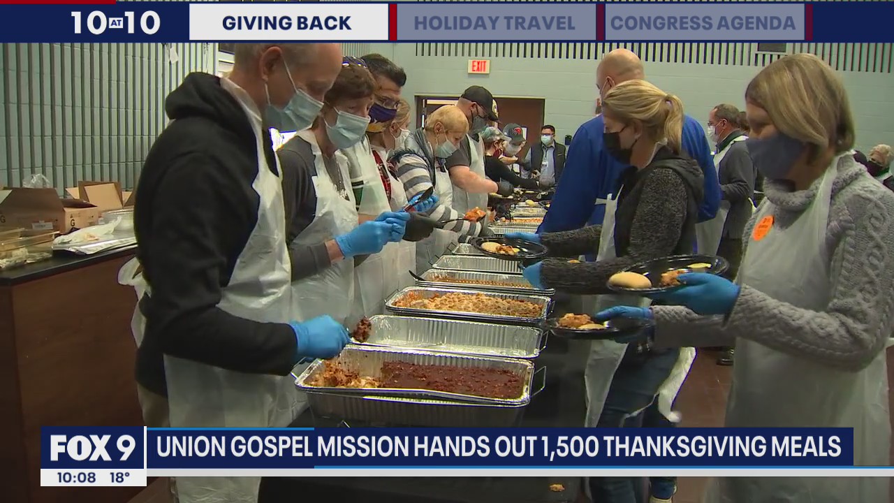 Union Gospel Mission hands out 1,500 Thanksgiving meals