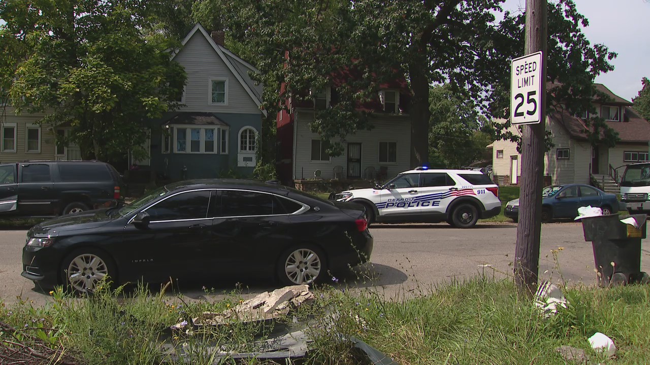 One in custody after west Detroit stabbing | FOX 2 Detroit