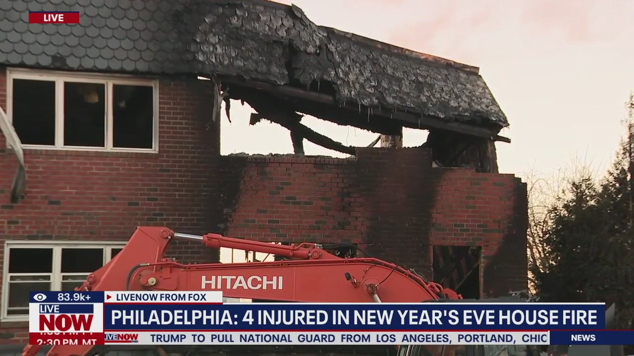 4 injured in New Year's Eve home fire in Philadelphia