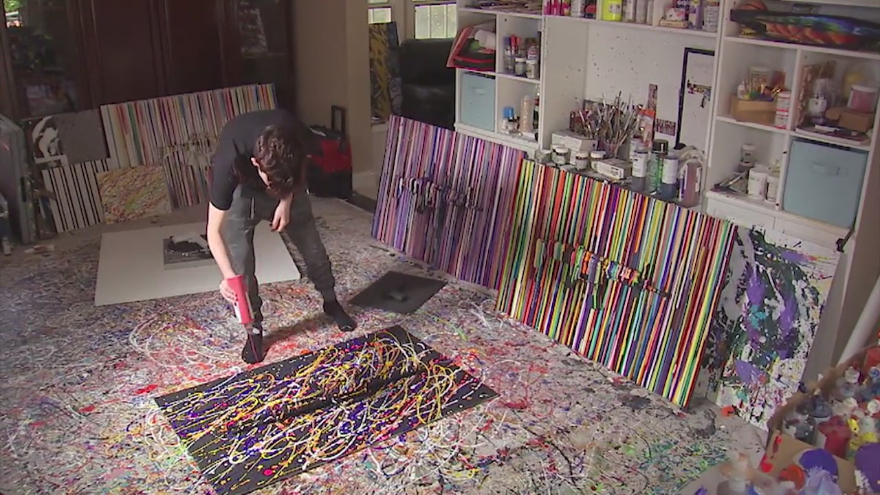 15-year-old artist makes statement on gun violence