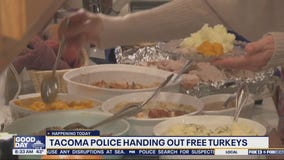 Tacoma police handing out free turkeys