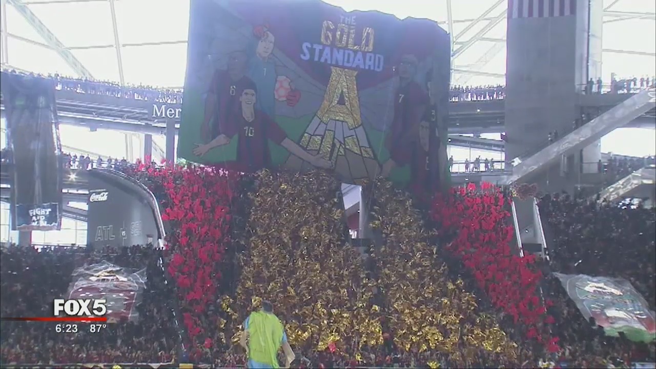 Atlanta United supporters debut incredible tifo