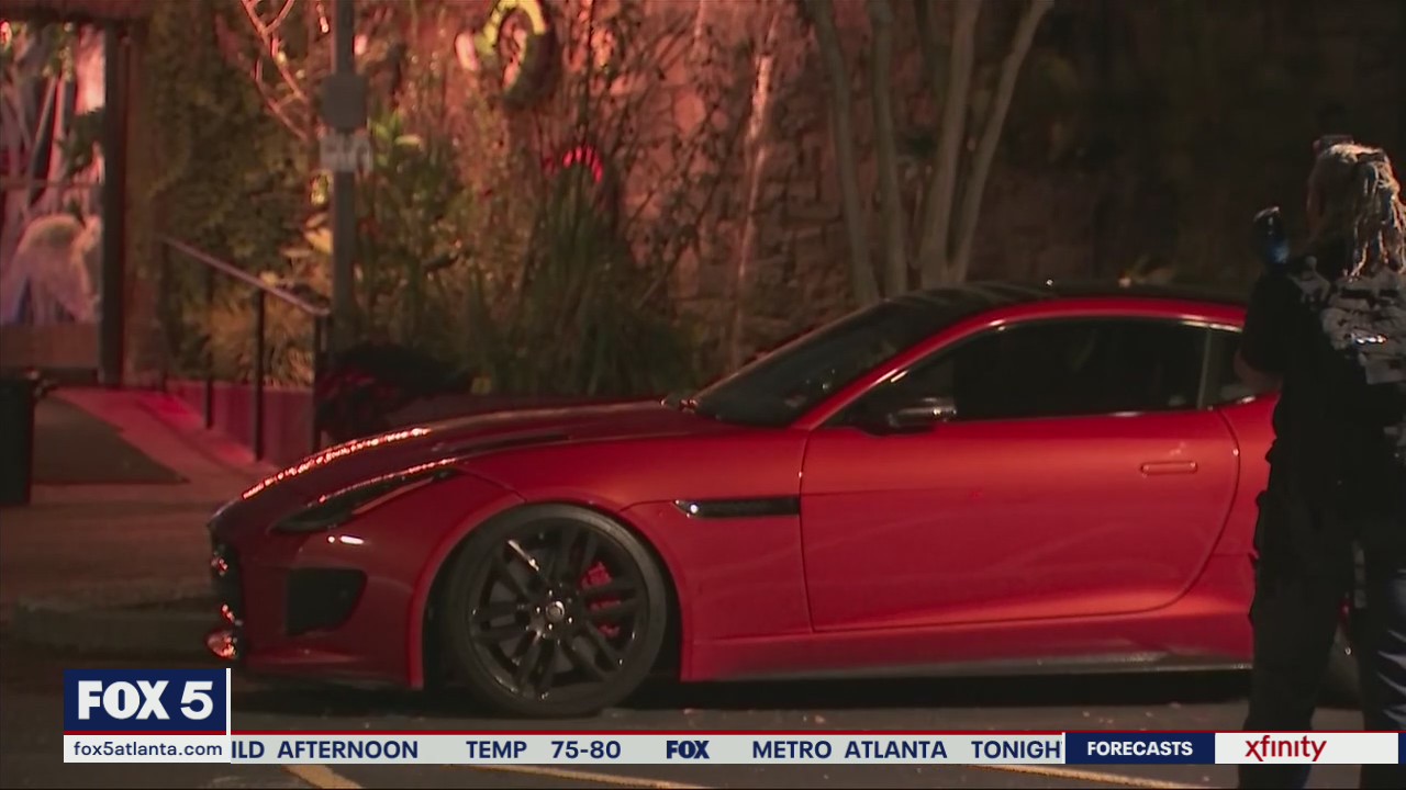 One killed in fight over vehicle in Atlanta neighborhood | FOX 5 Atlanta