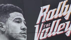 Suns fans rally in downtown Phoenix ahead of game 5 against the Pelicans