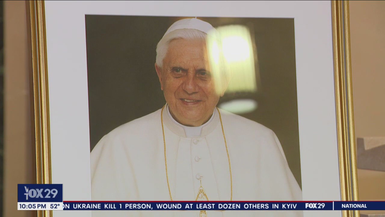 Roman Catholics in Philadelphia and around the world mourn Pope Emeritus Benedict XVI