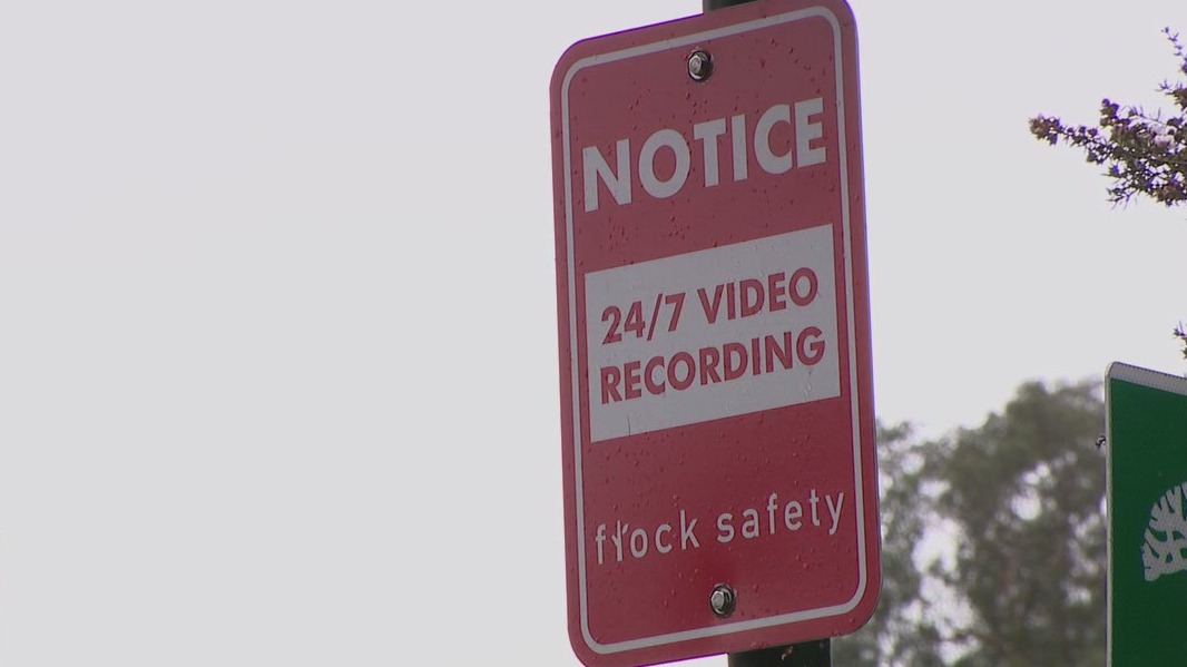 Oakland Police seek to expand license-plate reader camera network