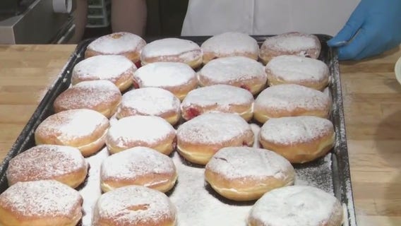 O&H Bakery offers 15+ flavors of Kringle