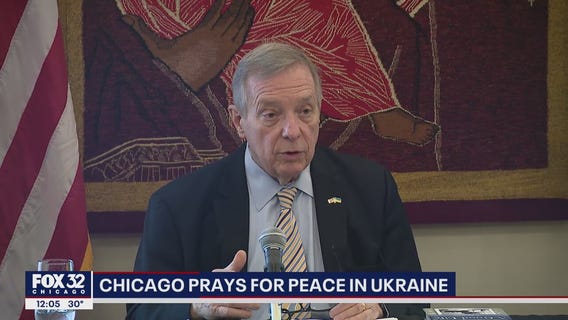 Sen. Durbin meets with Chicago's Ukrainian community to express solidarity amid Russian invasion
