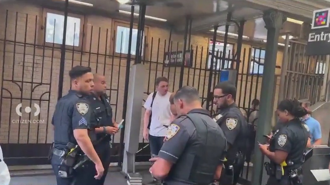 Man slashed in the face in subway on UWS