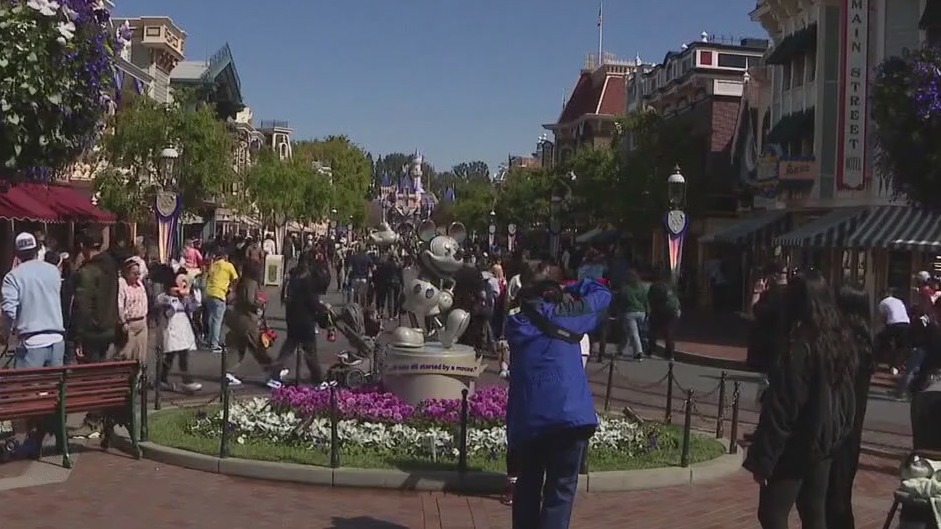 'Disneyland Forward' plan approved by city council