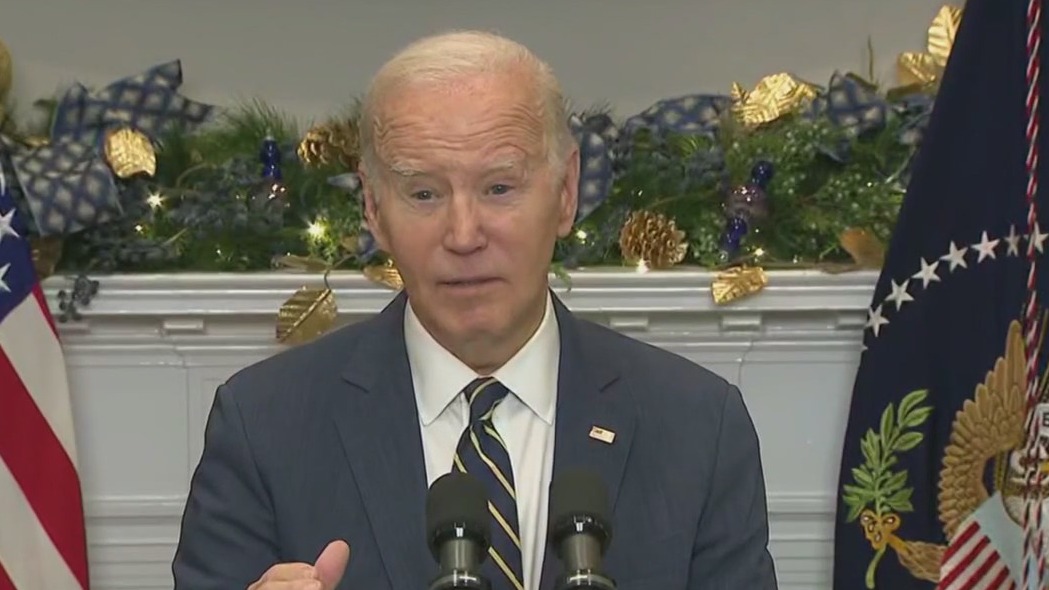 Biden calls for more aid to Ukraine: 'We can't let Putin win'