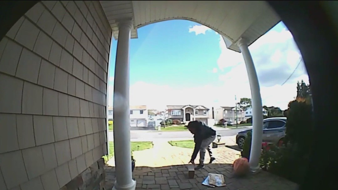 Porch pirates stealing packages in Nassau County
