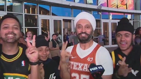 Suns show out for fans in Phoenix, evening out the series 2-2