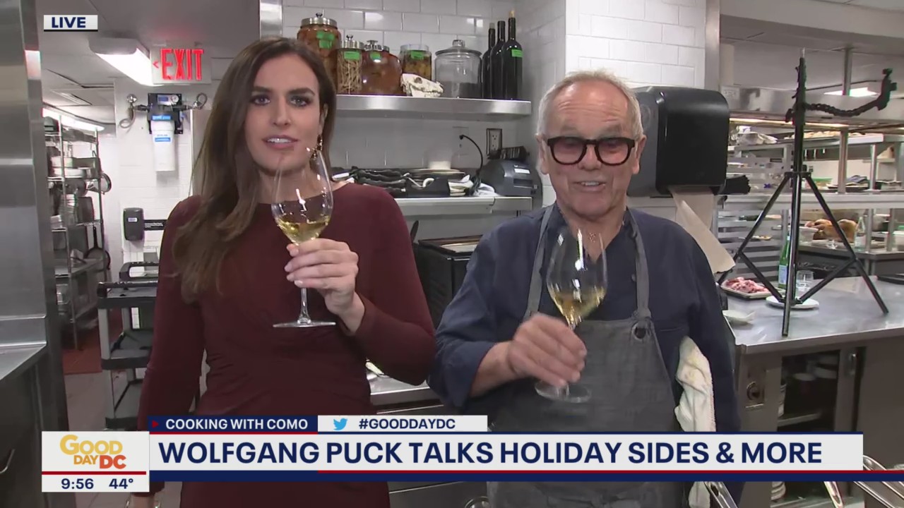 Wolfgang Puck cooks Thanksgiving side and prepares for the holidays!