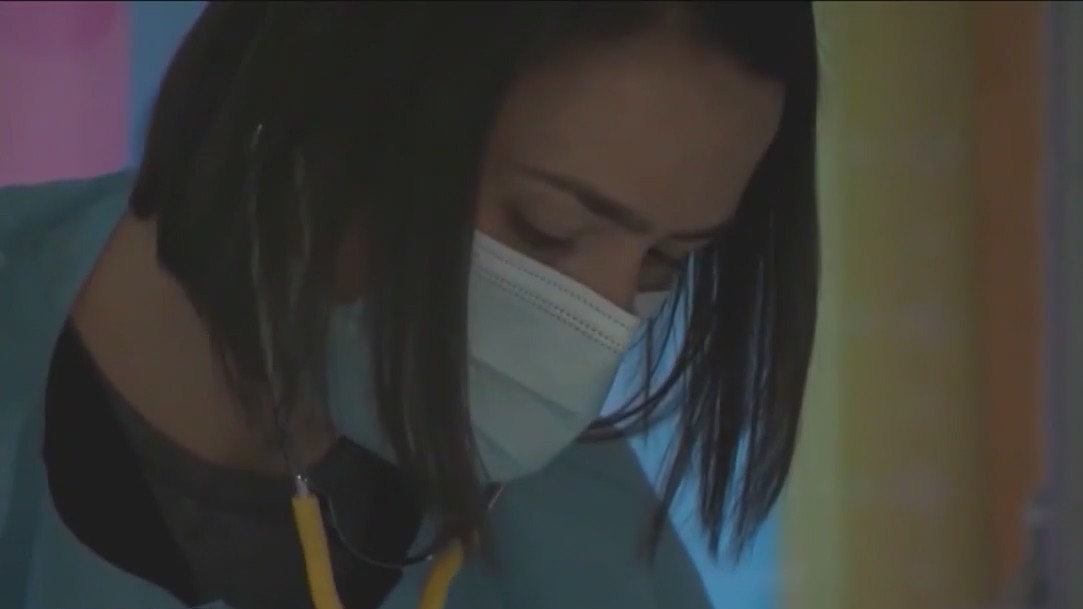 Illinois health officials push for masks in health care facilities