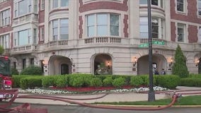 Crews battle fire at Gold Coast high-rise