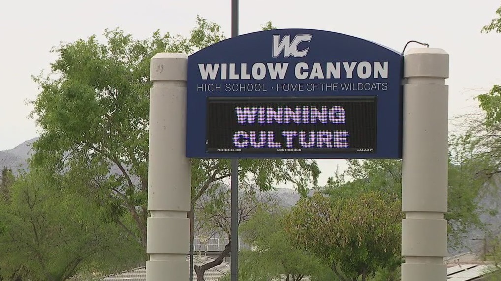 Willow Canyon School to end special needs program