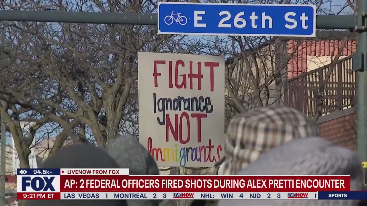 2 federal officers fired shots during Alex Pretti encounter