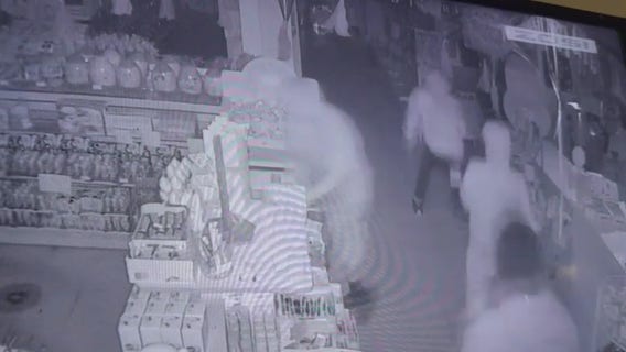 Thieves ransack Bellflower candy shop