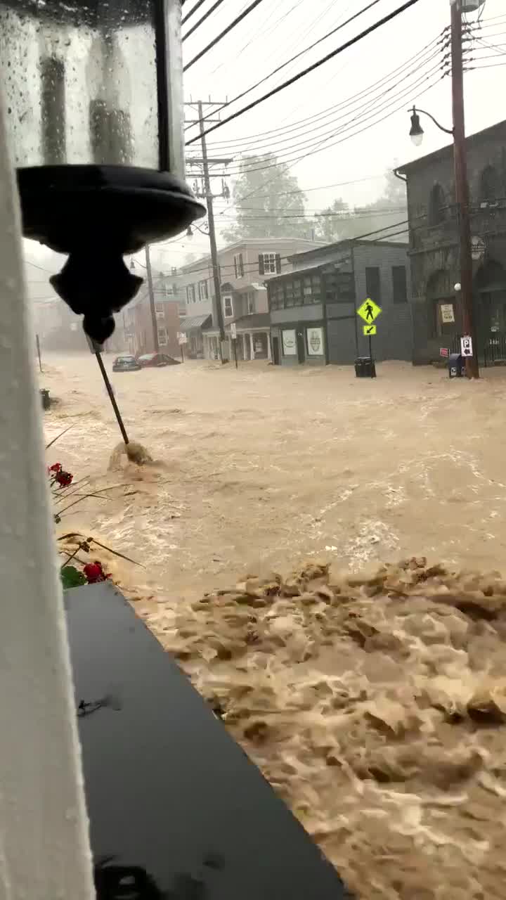 Ellicott City flash flooding