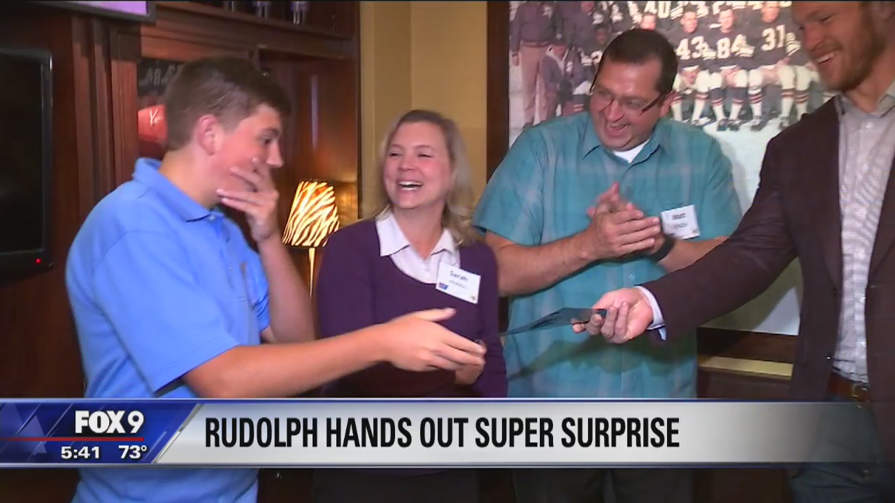 Rudolph gives teen cancer survivor SB LII tickets