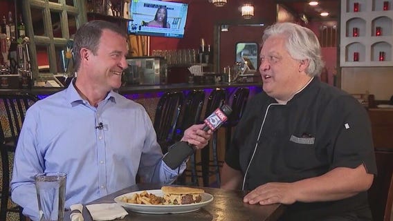 Burgers with Buck: Santo Burger