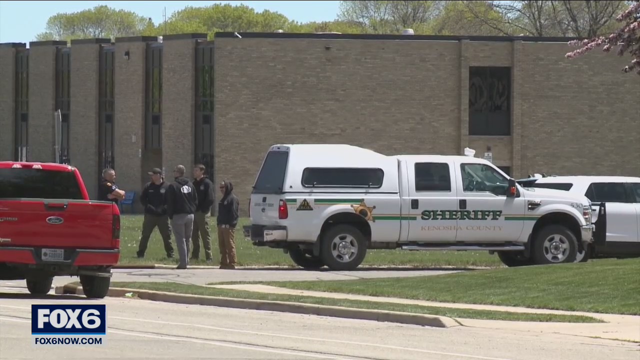 Kenosha police find nothing suspicious after school bomb threat | FOX6 ...
