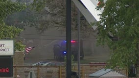 Crews respond to Oak Forest house fire, barricade situation