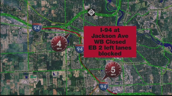 Multiple Thursday morning crashes causing traffic jams on I-94, I-696