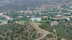 On the market: Former Lakers star lists Bel-Air home