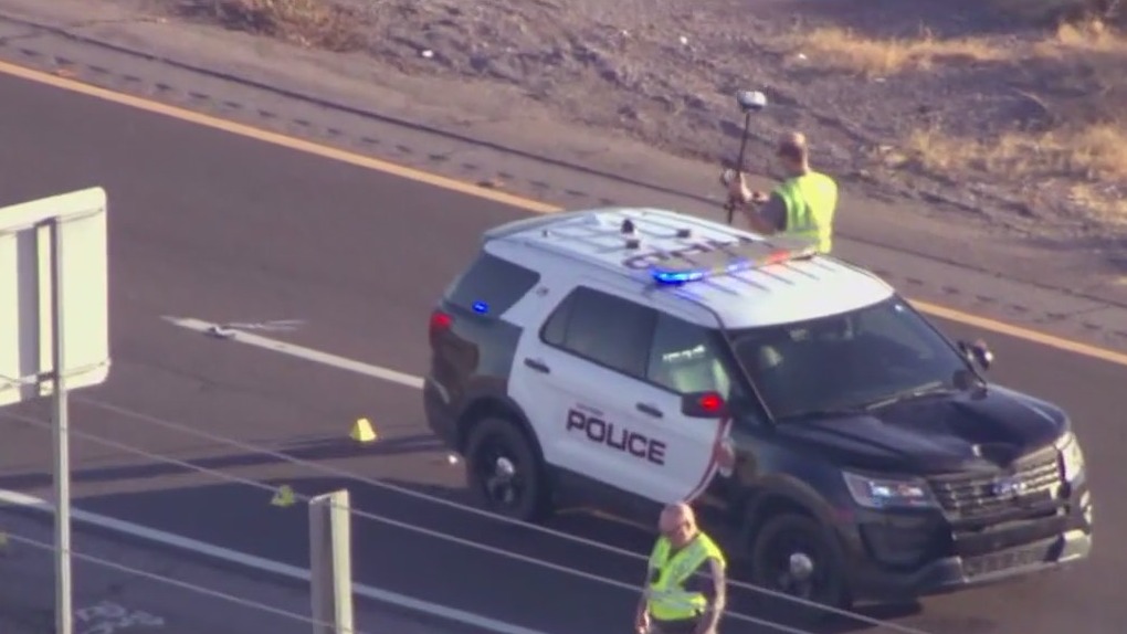 Woman hit, killed by police cruiser on U.S. 60